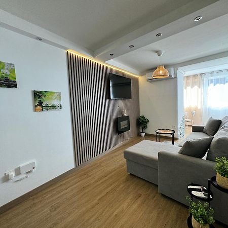 El Pilar A 7 Minutos Apartment Zaragoza Bagian luar foto
